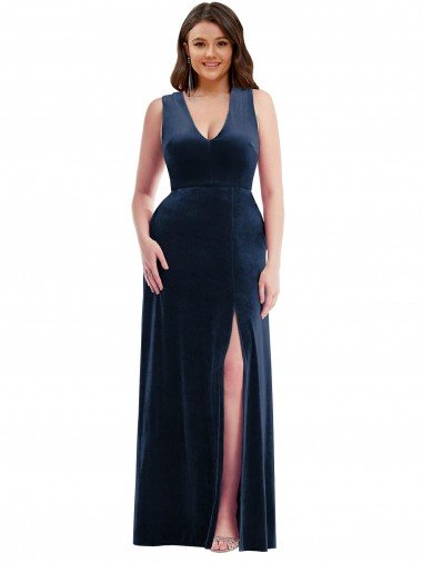 Deep V-Neck Sleeveless Velvet Maxi Formal Dress with Pockets Canada